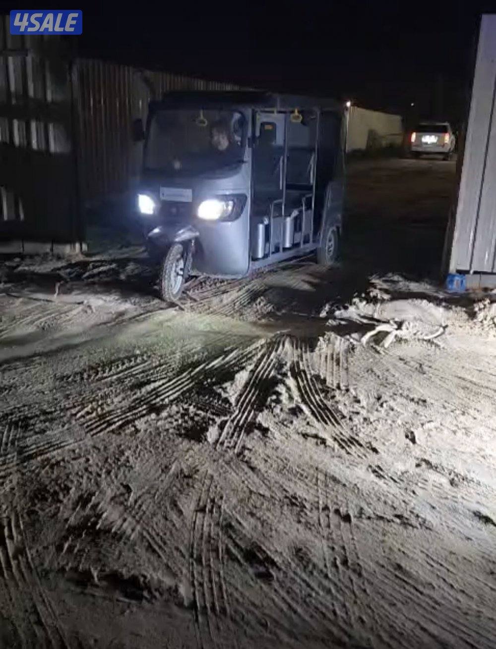 للبيع تكتوك شحن نظيف جدا جدا شرط كل شي فيه شغال اول مالك5