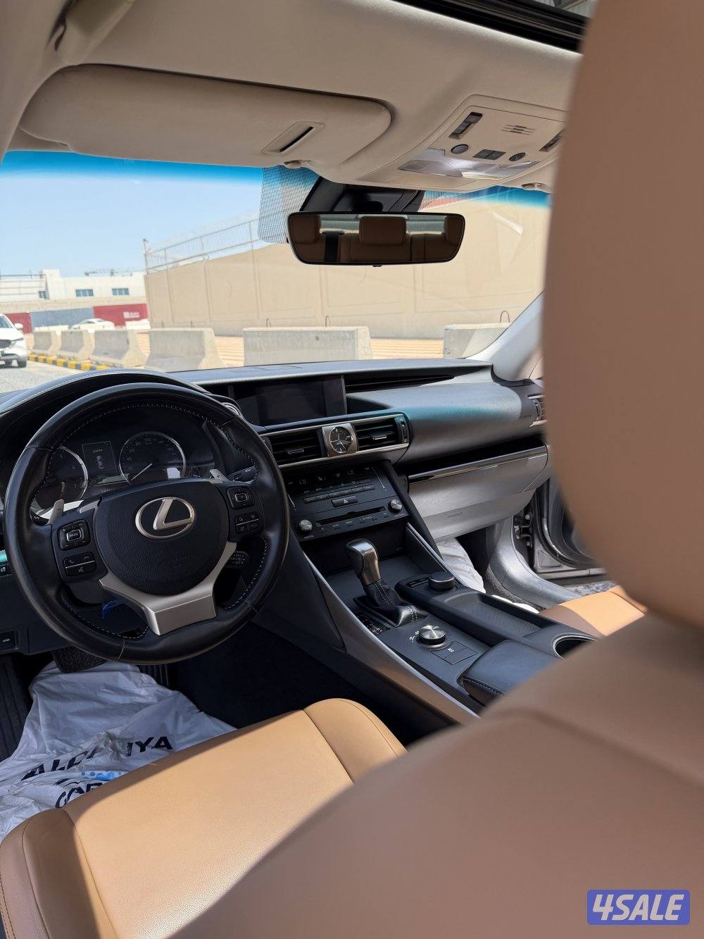 للبيع لكزس is3002