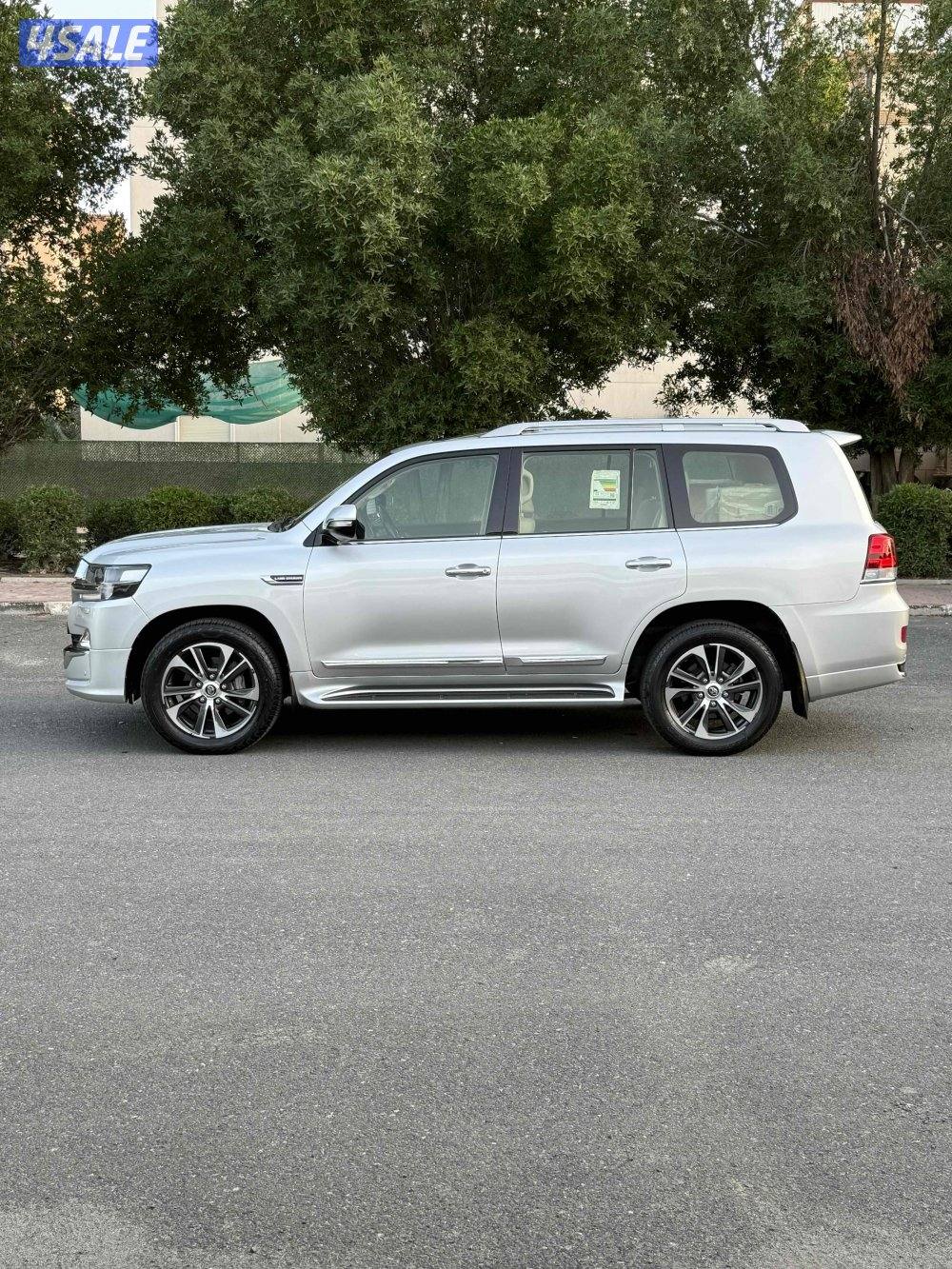 لاند كروزر V8 جراند تورنق موديل 20201