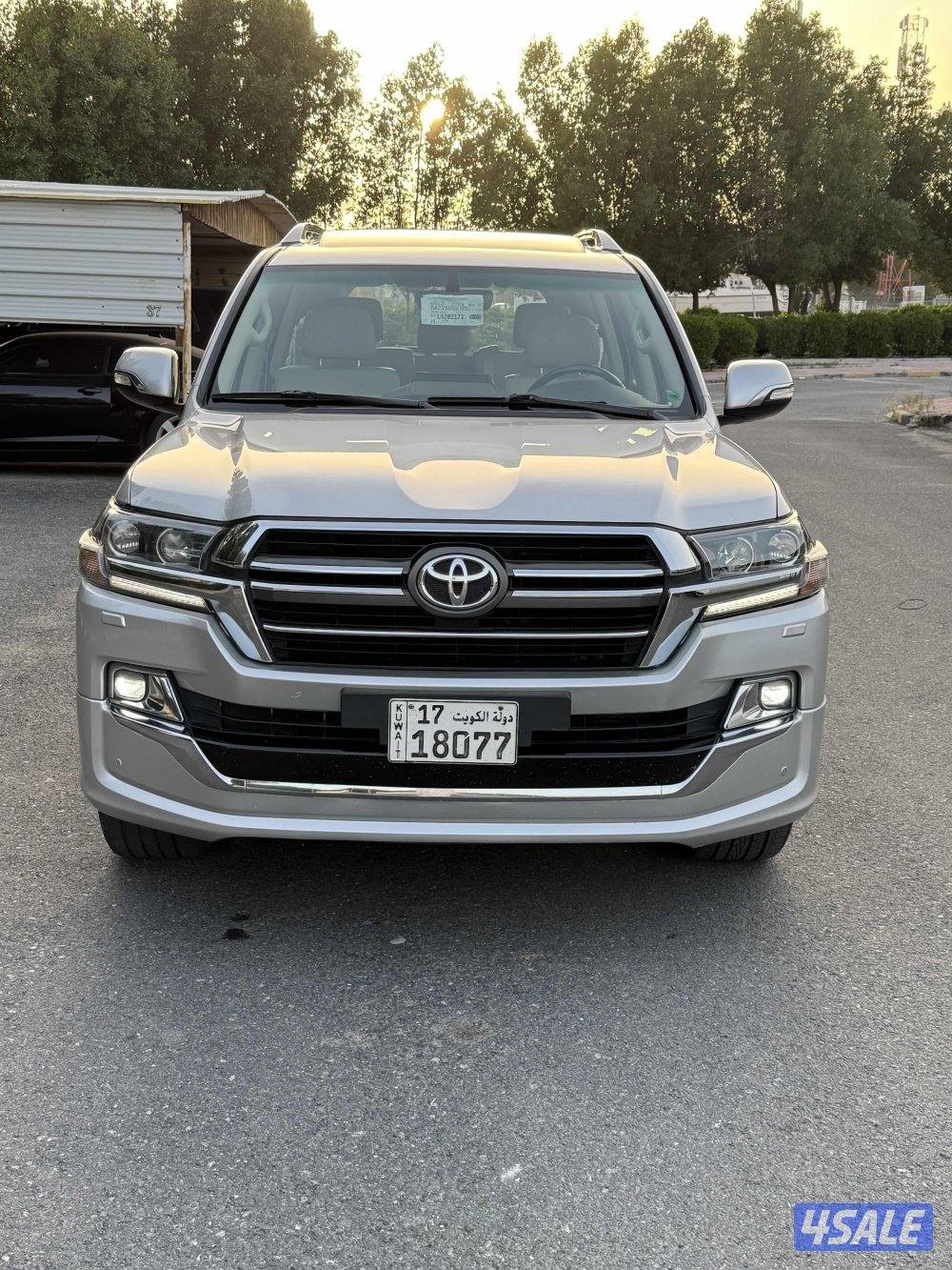 لاند كروزر V8 جراند تورنق موديل 20207