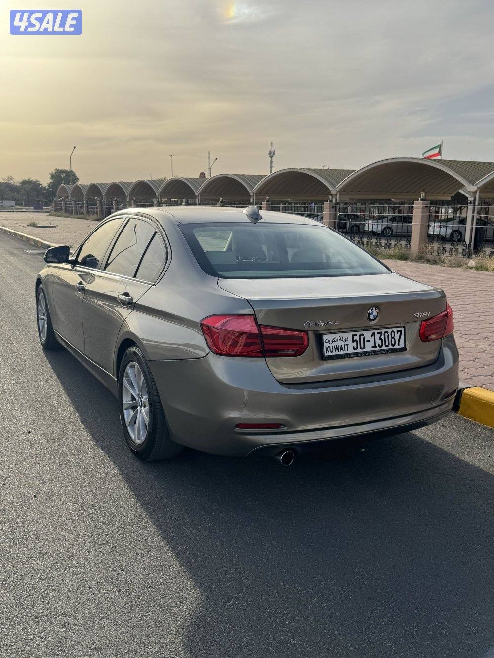 بي ام 318 الغانم3