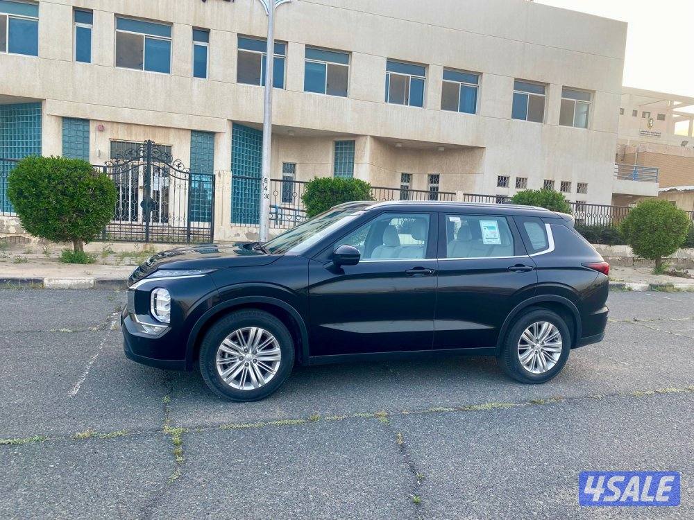 اوتلاندر 2023 صبغ الوكاله عداد41 الف سيرفس منتظم وارد الوكاله3