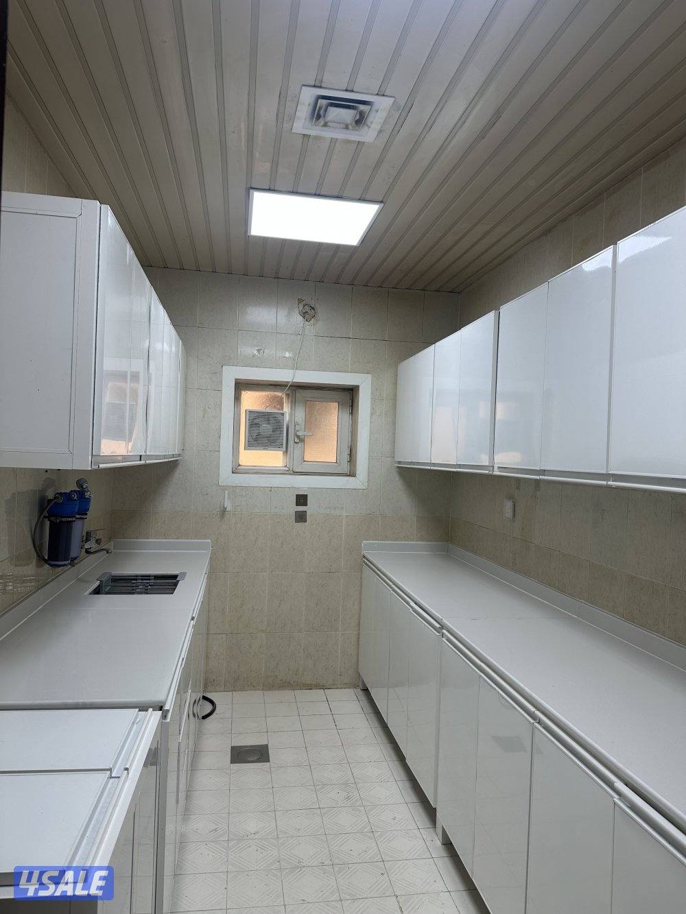 للإيجار شقة أشبيلية من المالك معاريس او طفل7