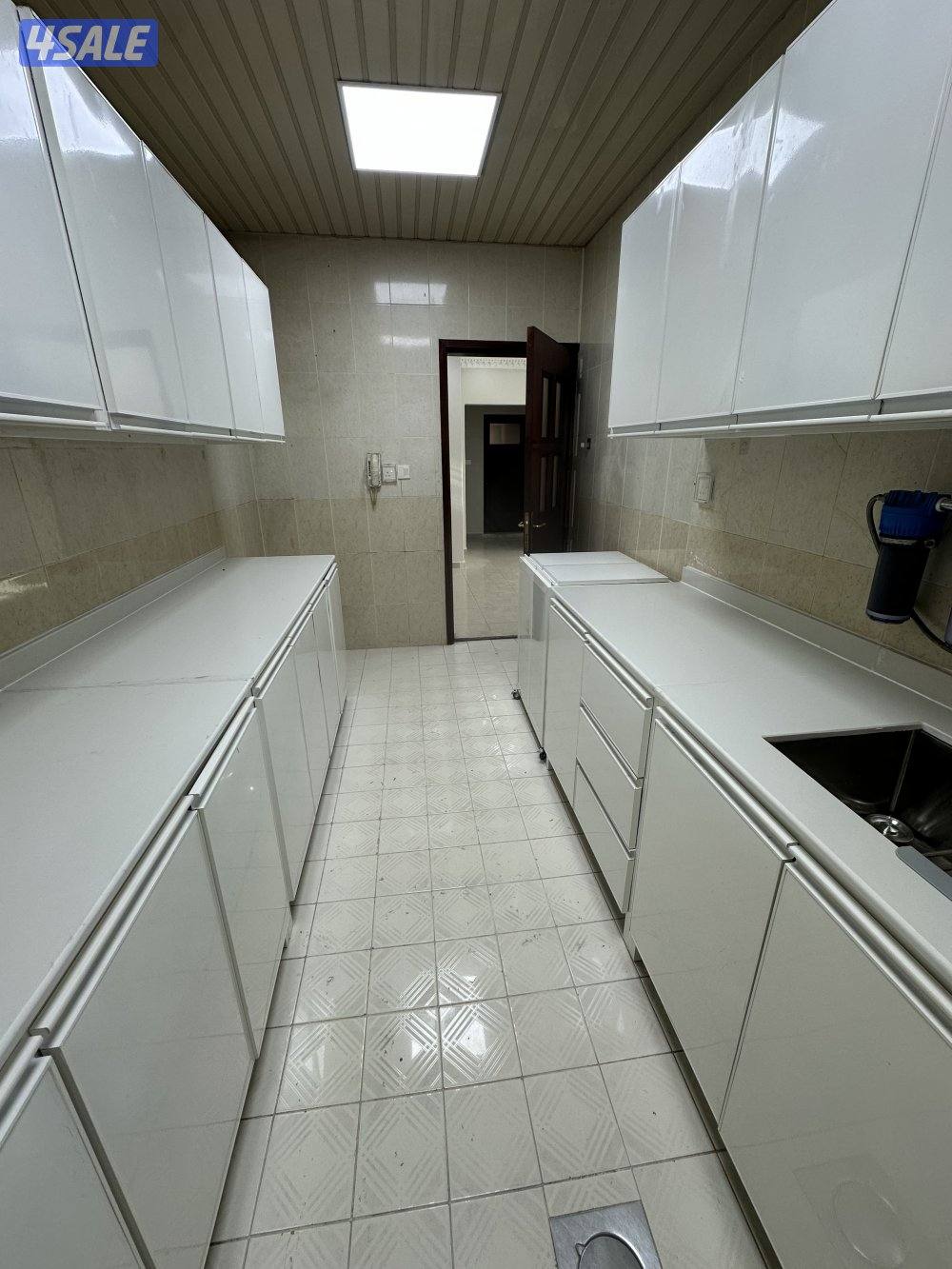 للإيجار شقة أشبيلية من المالك معاريس او طفل8