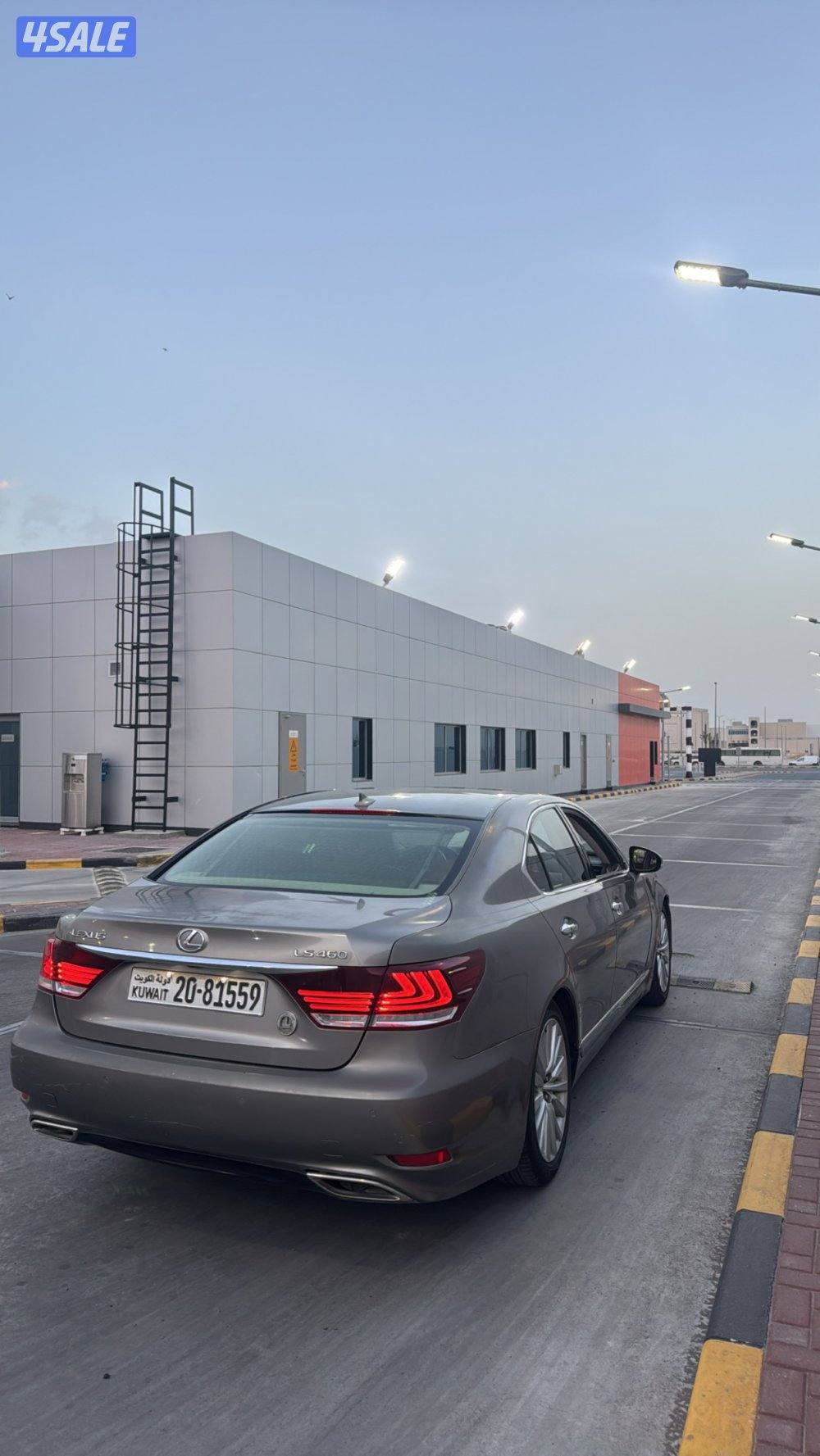 لكزس LS4602