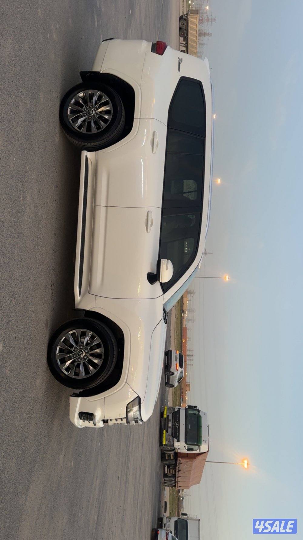 لاندكروز ايرو اس تيربو5