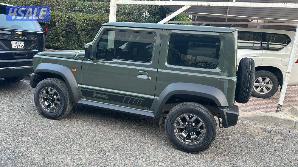 Suzuki Jimny0