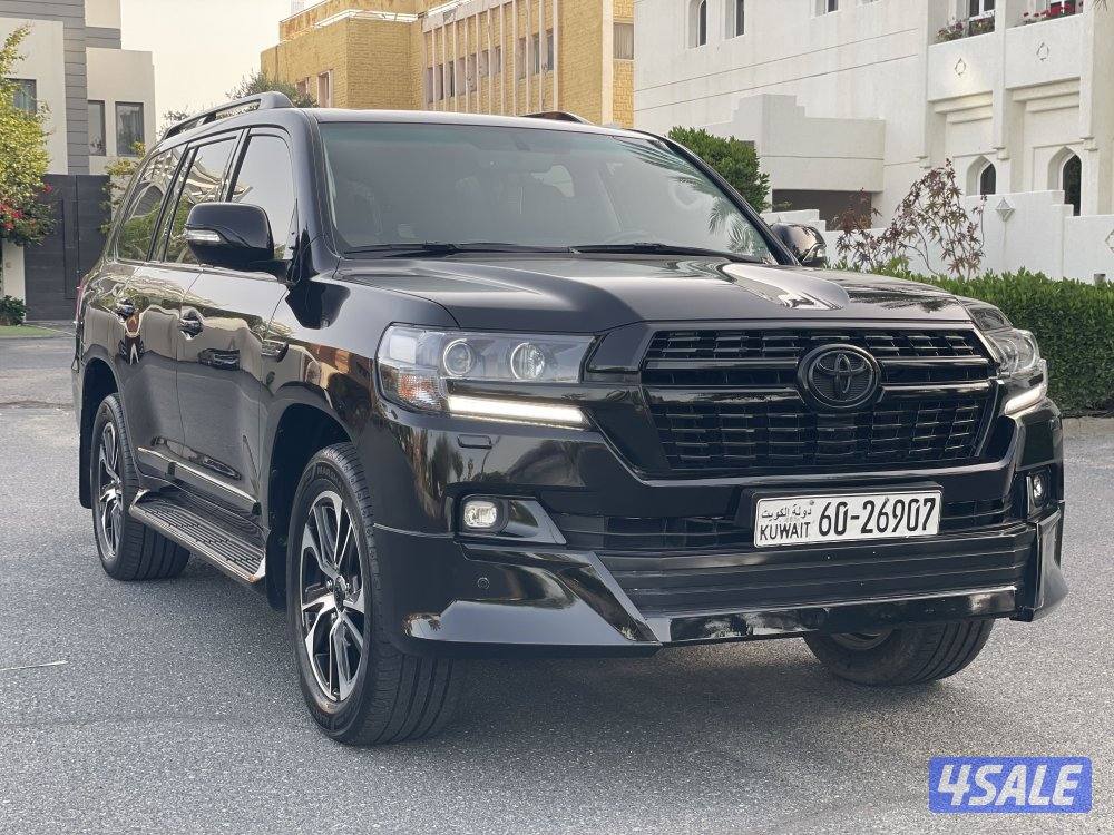 قراند تورينق لاندكروزر موديل 20211