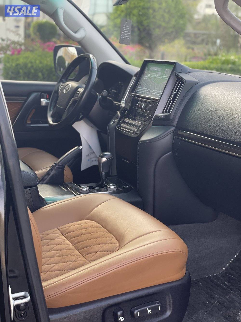 قراند تورينق لاندكروزر موديل 20218