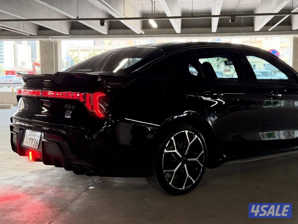 LInk&Co 03+ DOWNFORCE8