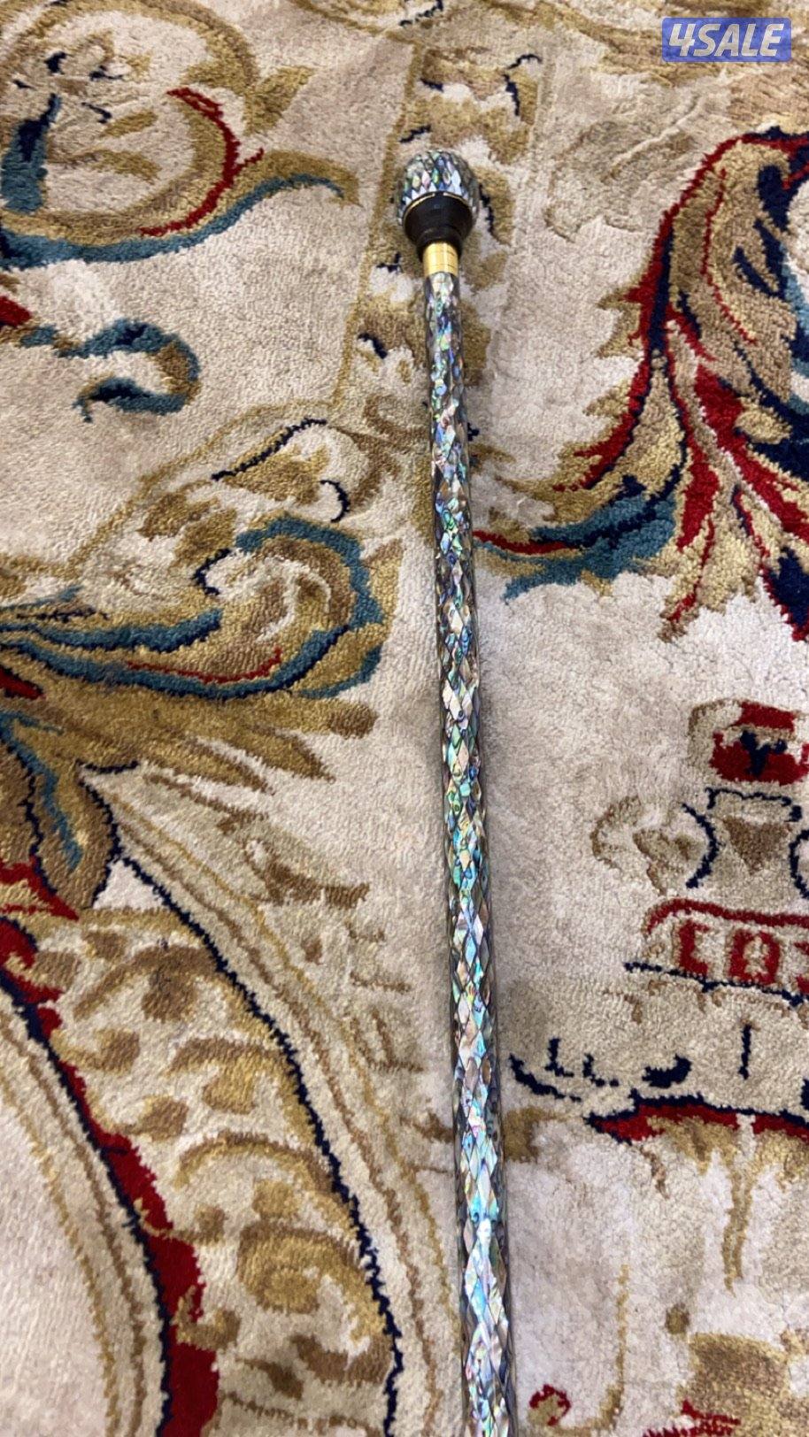 عصاية تراثية مطعّمة بالصدف والنحاس – قطعة فنية يدوية فخمة10