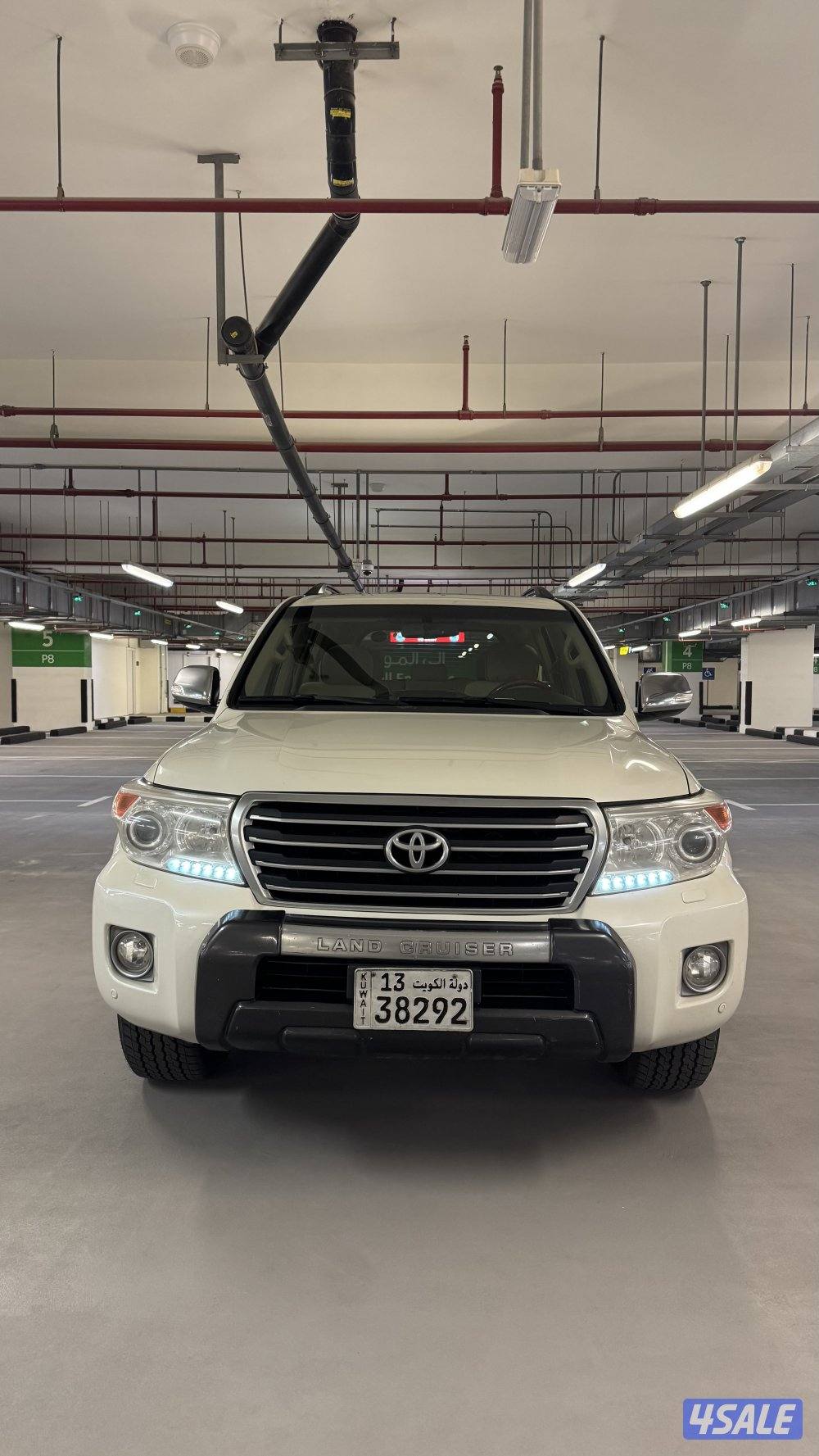 جيب لاند كروزر 2014 صبغ الوكاله1