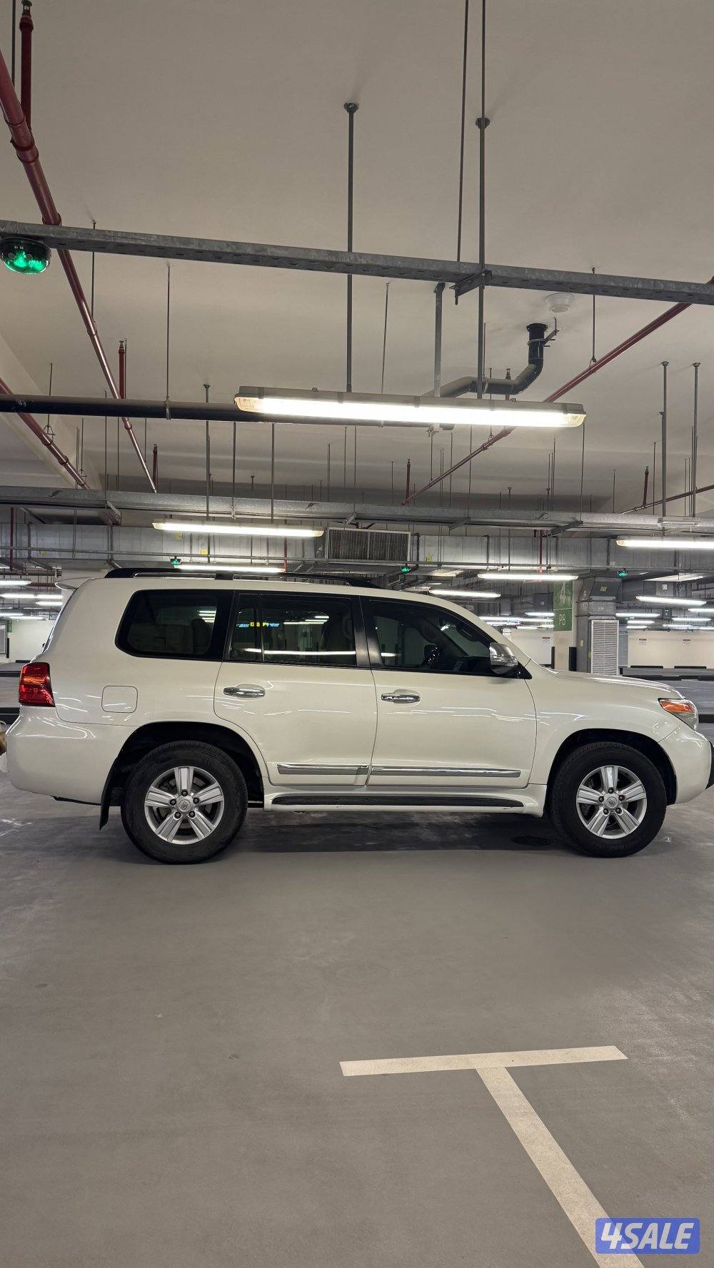 جيب لاند كروزر 2014 صبغ الوكاله3