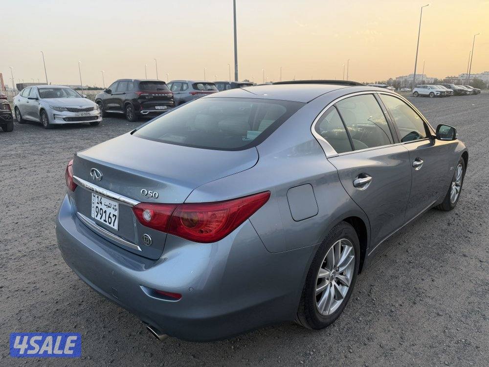 انفنتي 2016 كيو 50 نظيف ومرتب9