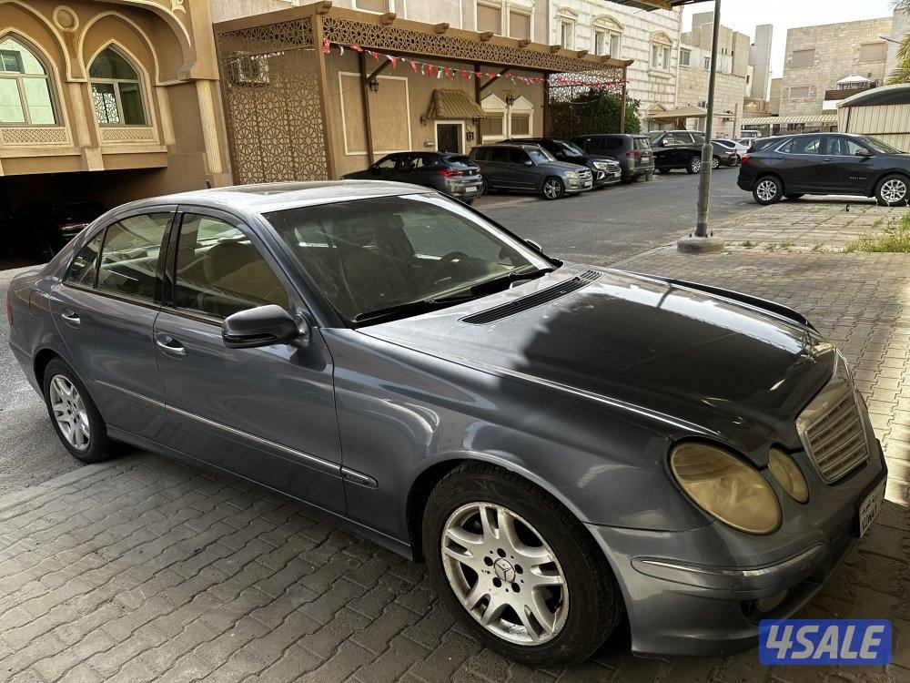 Mercedes e200 نظيف1