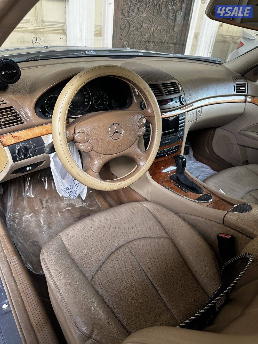 Mercedes e200 نظيف3