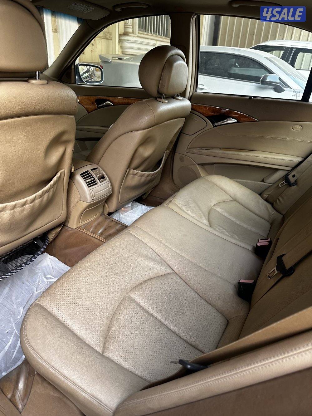 Mercedes e200 نظيف4