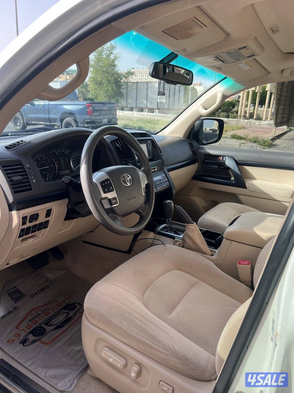 لاندكروزر 20122