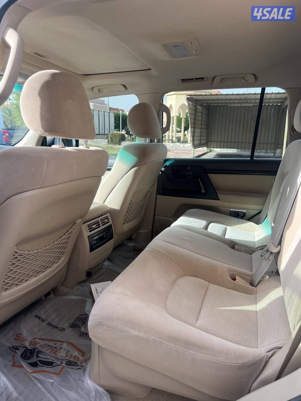 لاندكروزر 20126