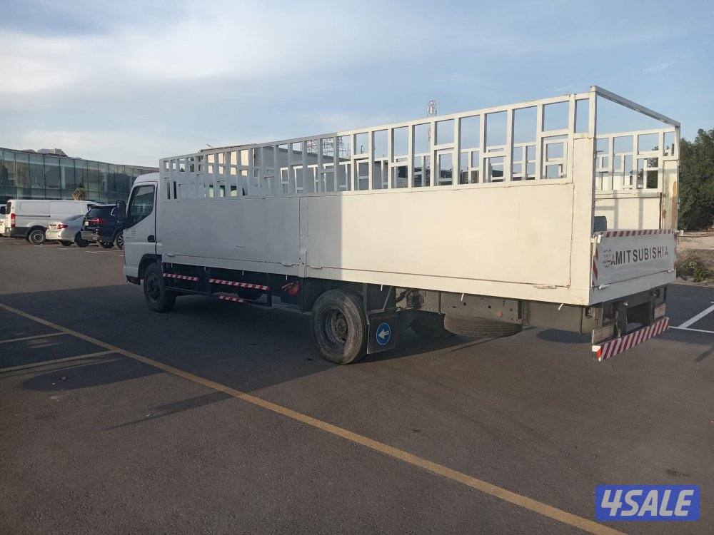 هاف لوري ميتسوبيشي 20141