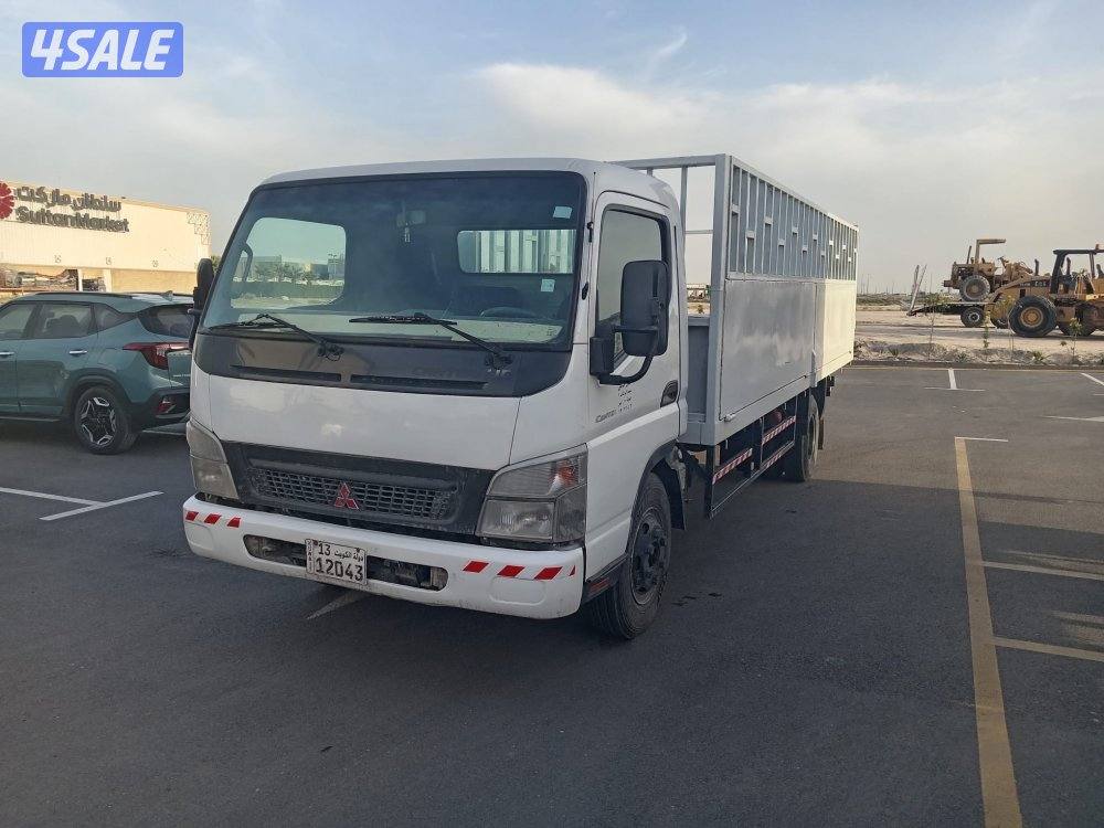 هاف لوري ميتسوبيشي 20142