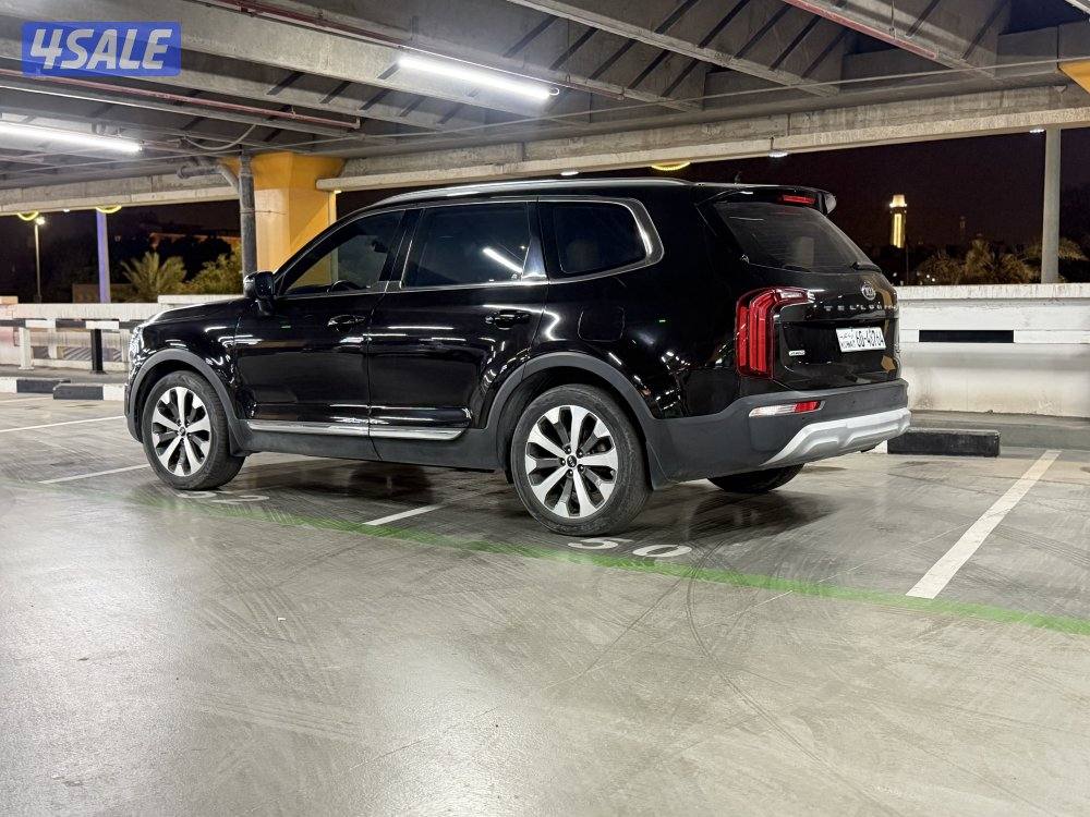 KIA Telluride0