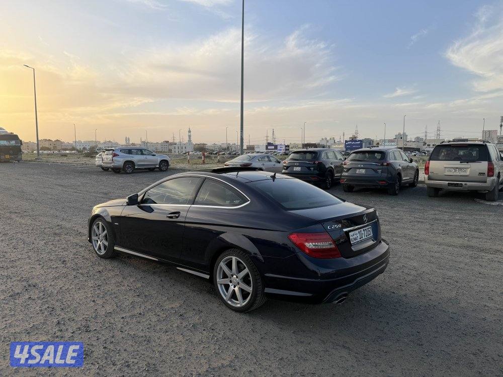 مرسيدس 2012 بحالة المصنع كالجديد0