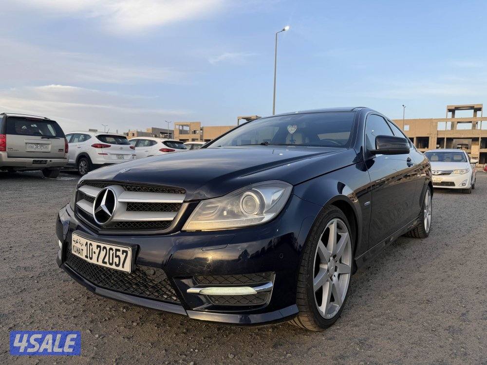 مرسيدس 2012 بحالة المصنع كالجديد6