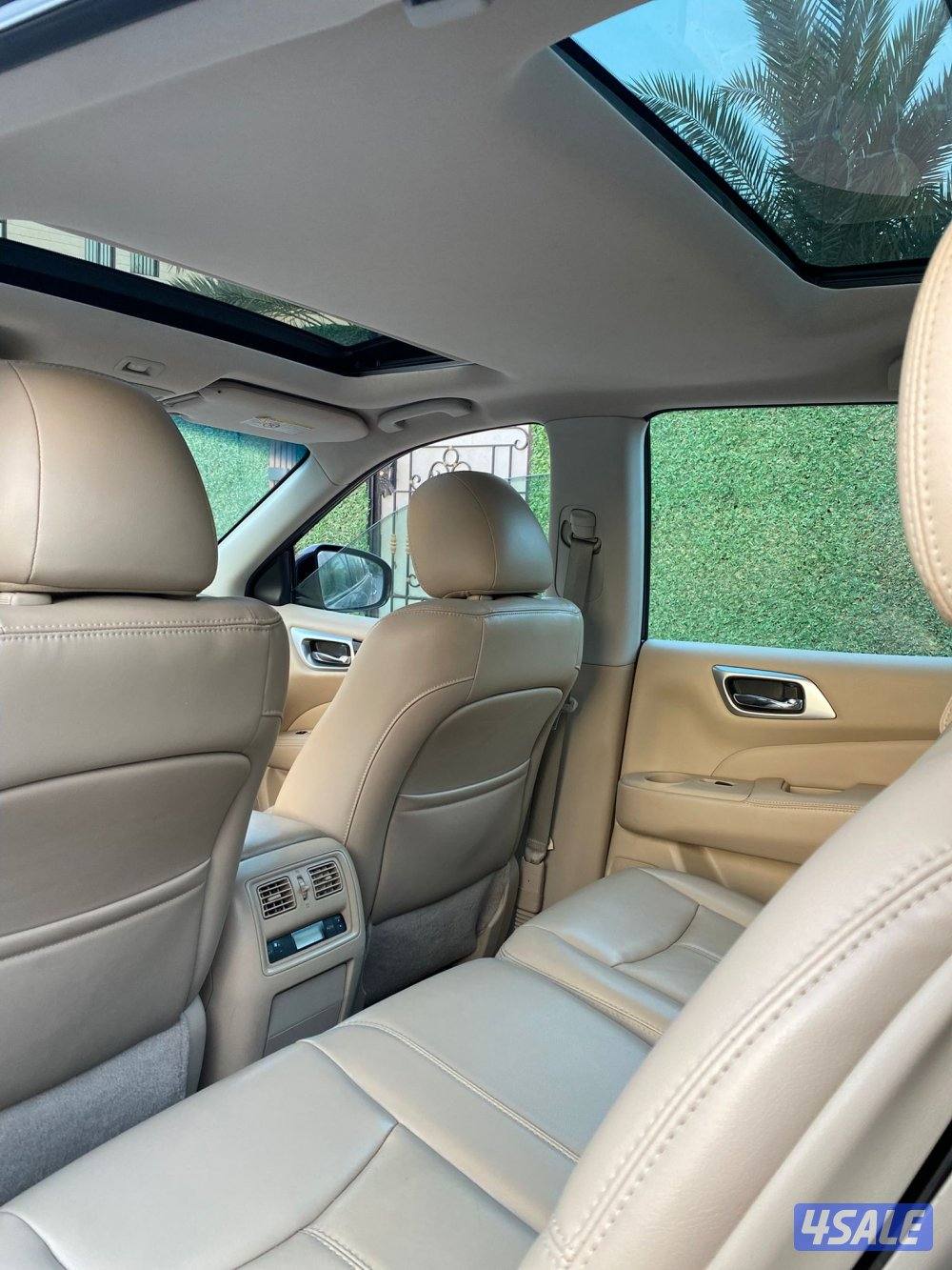 للبيع جيب بافندر موديل 20158