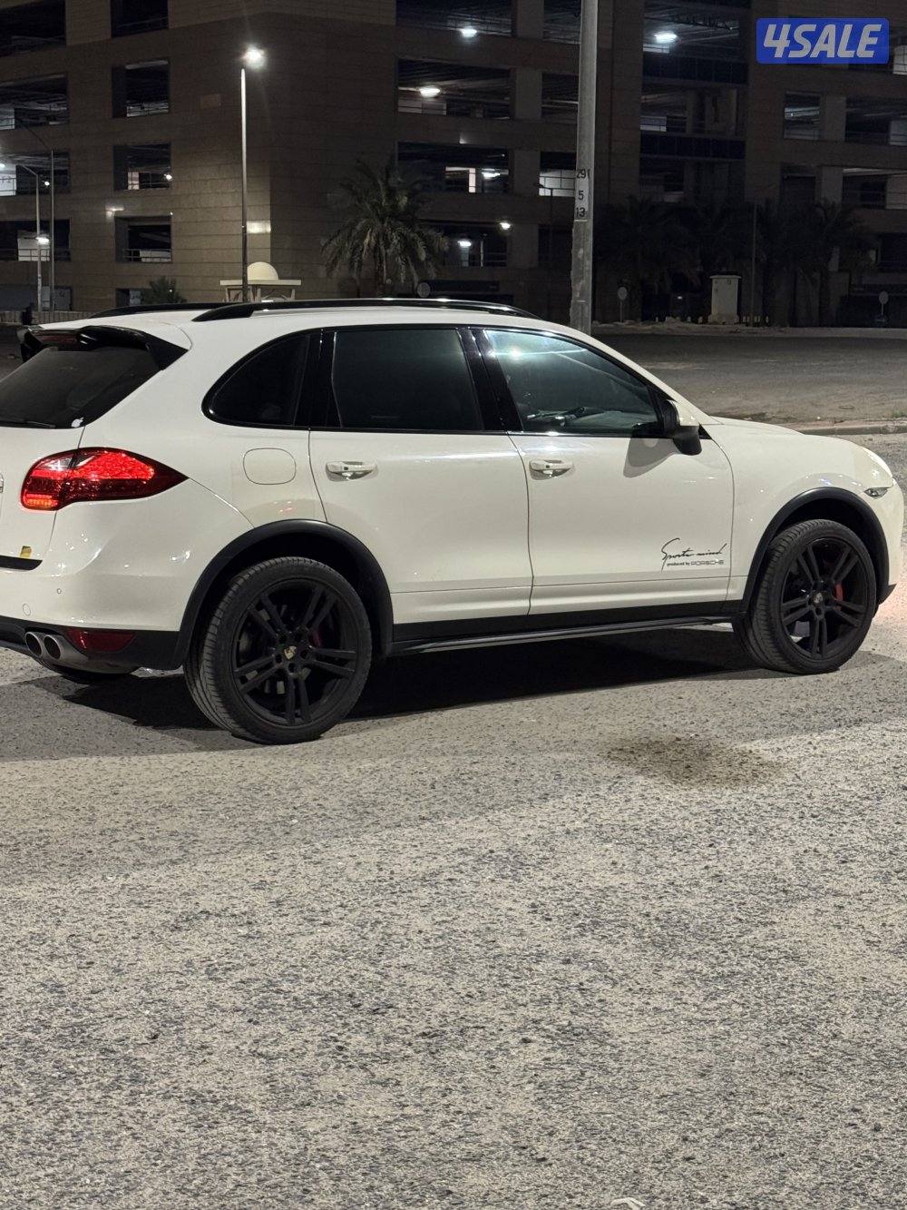 بورش كايين تيربو صبغ وكالة ما عدا قطعه (كامل المواصفات)5