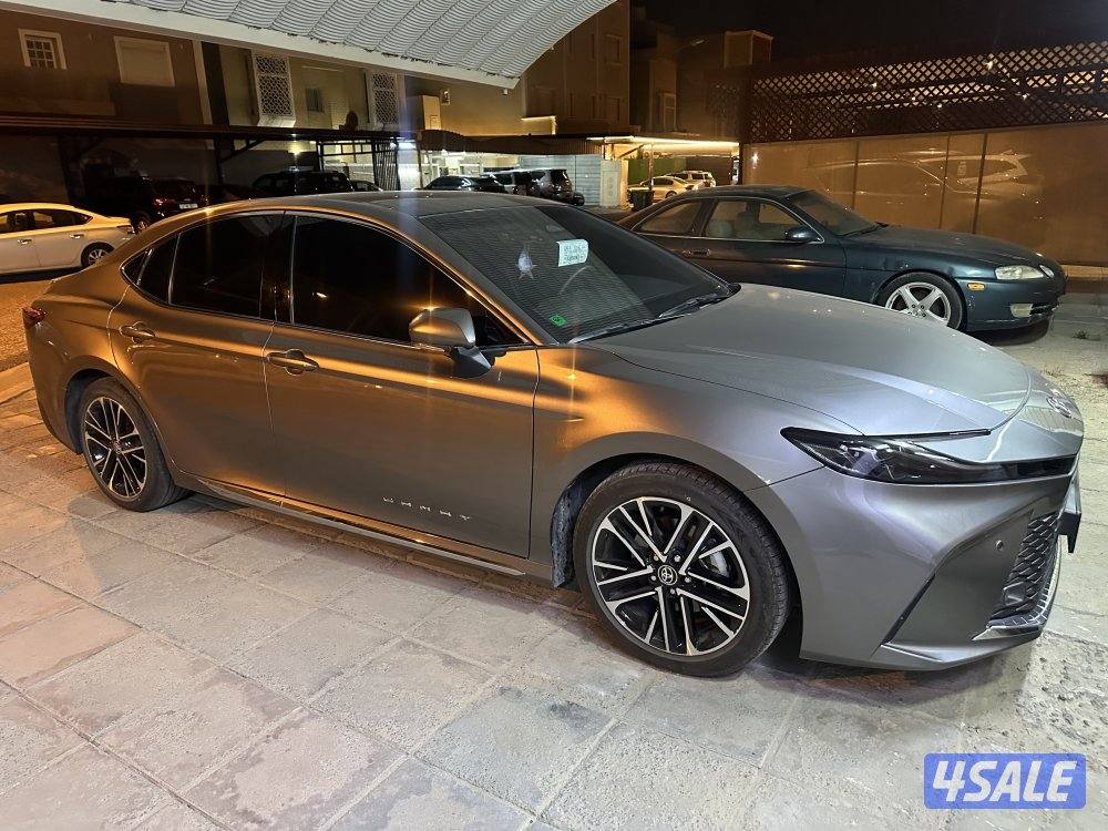 كامري ٢٠٢٥ فل اوبشن4
