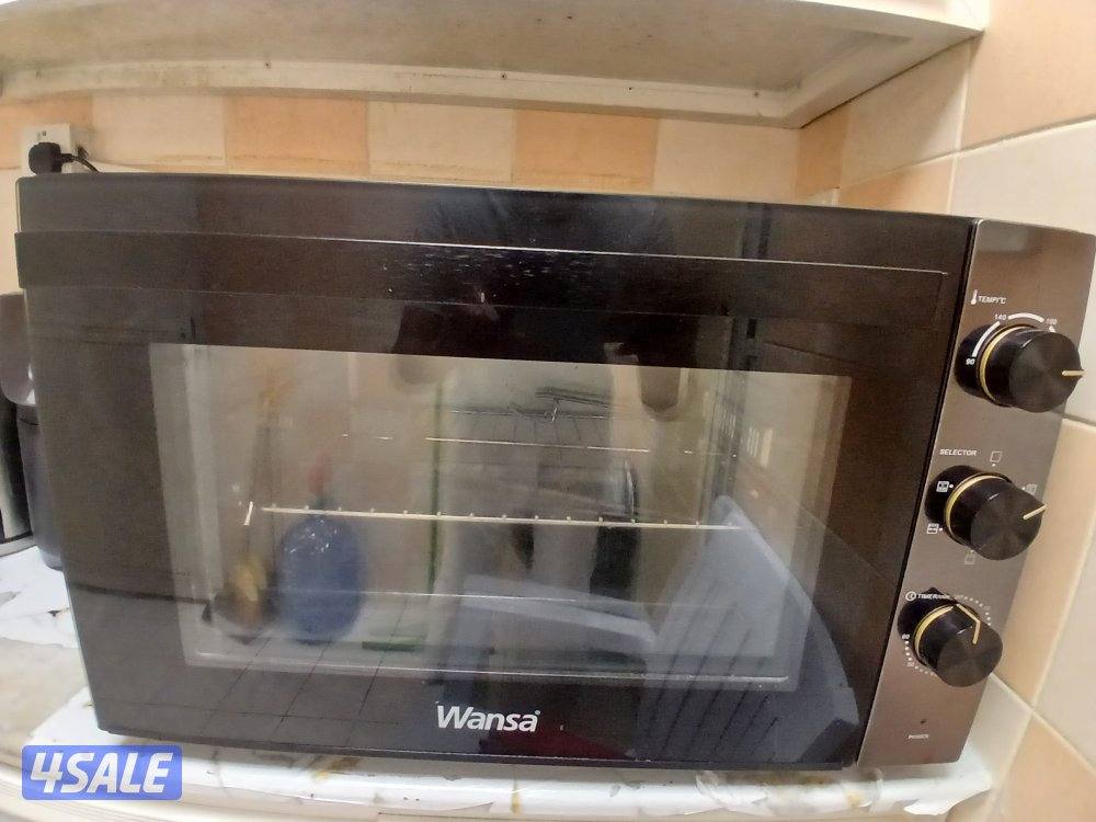 فرن صغير لتوفير الاستخدام الثقيل يوجد غلايه ماي سعره 2دينار وطباخ صغير0