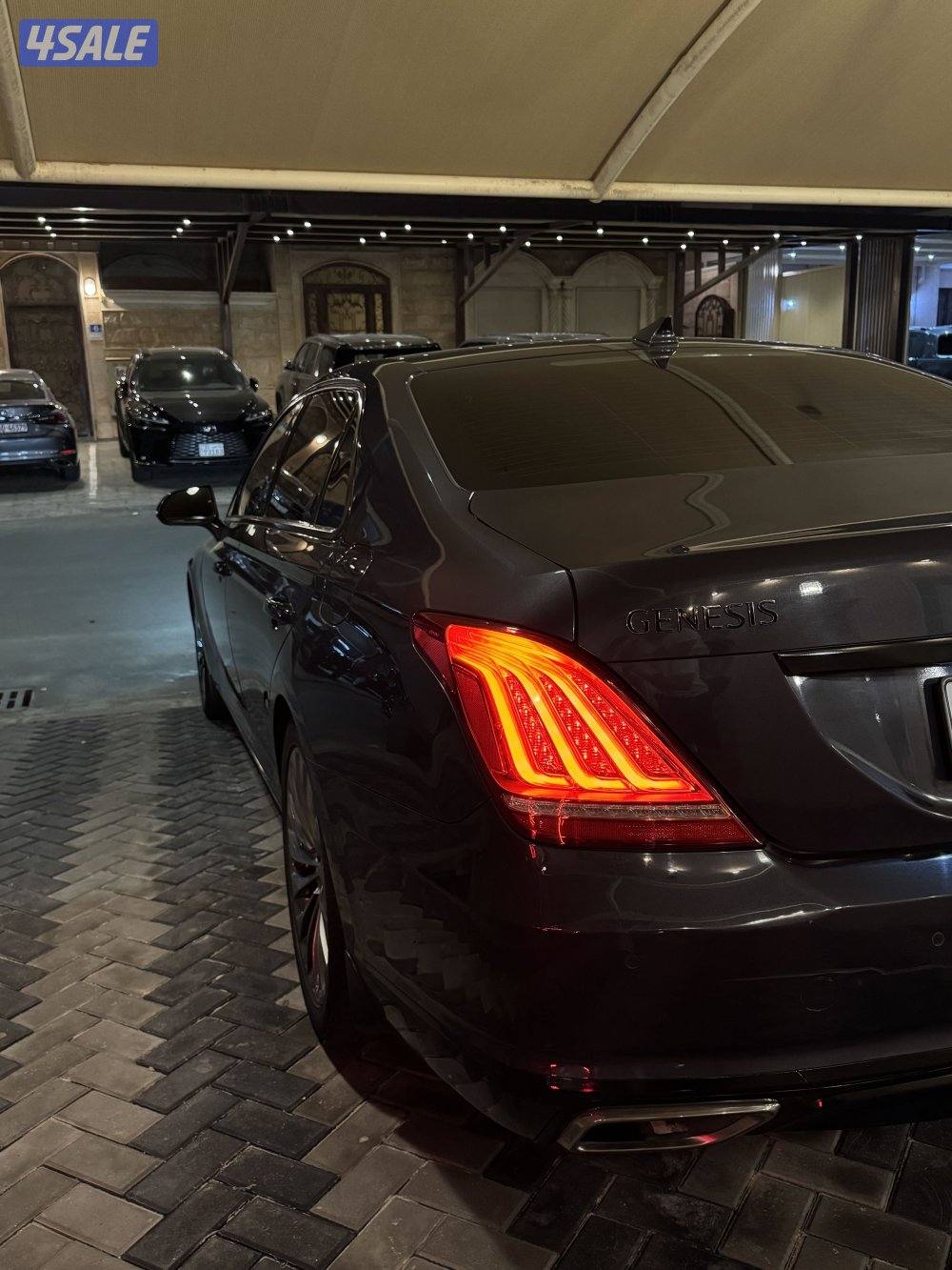 للبيع جنسس g90 سيرفس وكاله شرط الفحص قير مكينه شاصي,ممشى790003