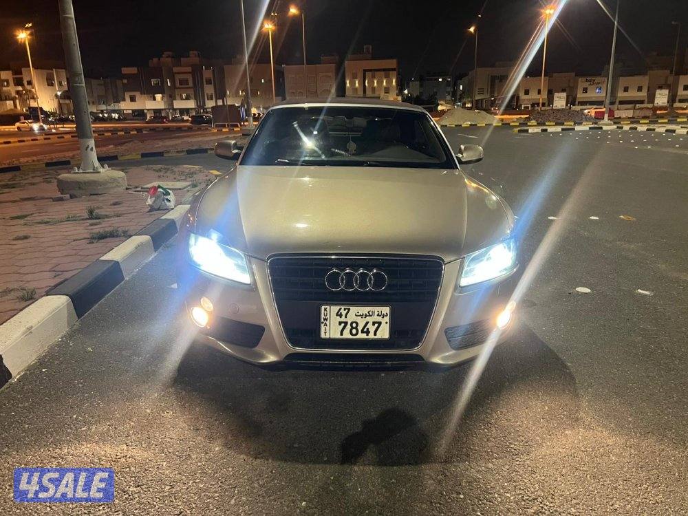 للبيع أودي كشف فل أوبشن اللون الخارجي ذهبي و الداخلي بيج شرط الفحص0