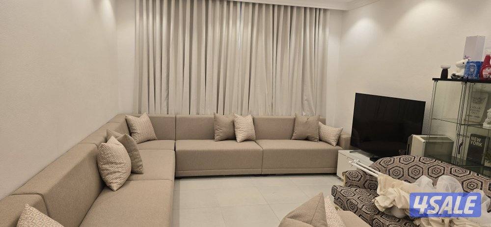 تفصال وتنجيد الكنب والديوانيات مع تفصال جميع انواع الستائر4