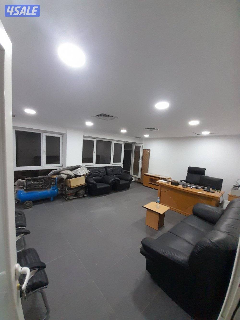 مكتب للايجار بحولي0