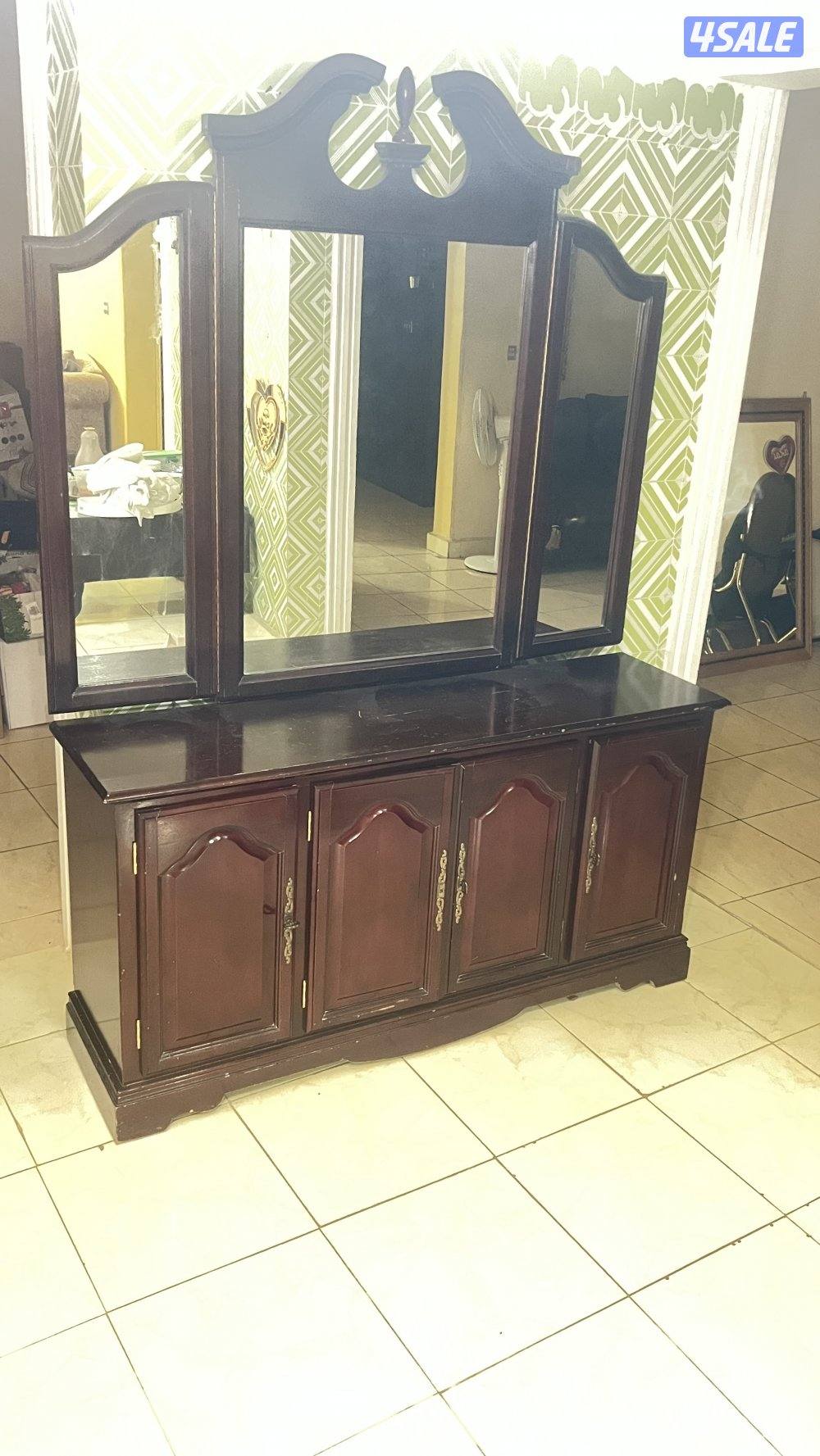 للبيع بوفيه وأغراض اخره0