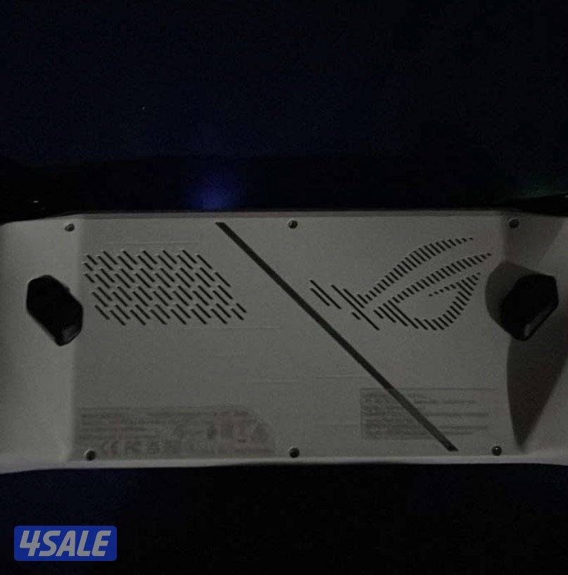 جهاز rog ally نظيف0