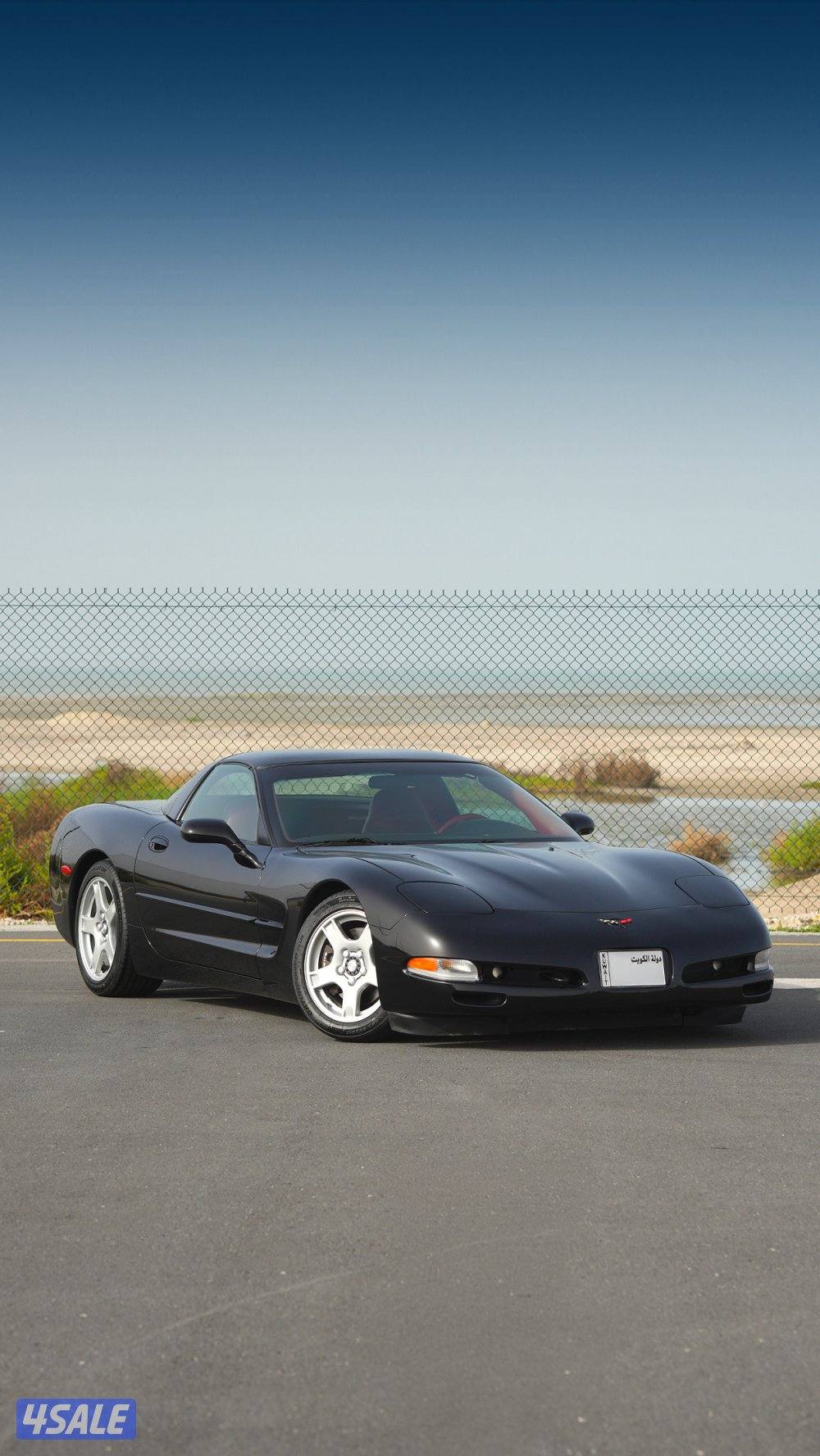 للبيع كورفيت ١٩٩٨ ماشي ١،٨٠٠ كيلو فقط0