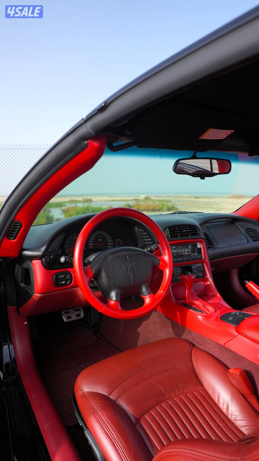 للبيع كورفيت ١٩٩٨ ماشي ١،٨٠٠ كيلو فقط5