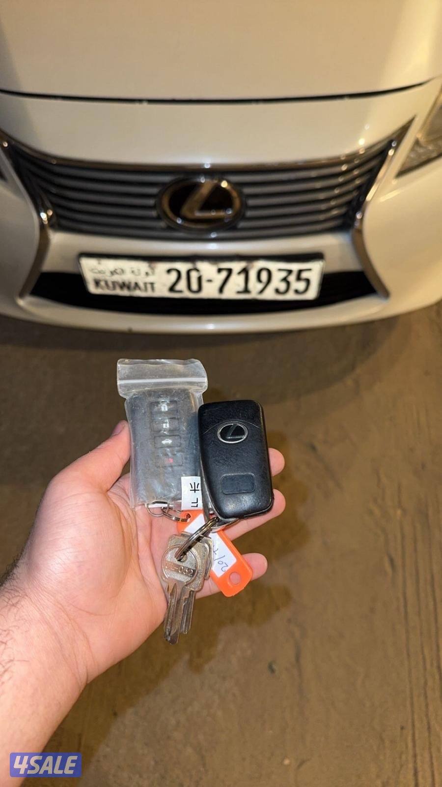 لكزس es نظيف الموتر4