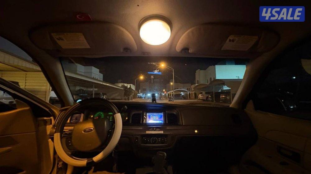 كراون فكتوريا بوليسي اصلي5