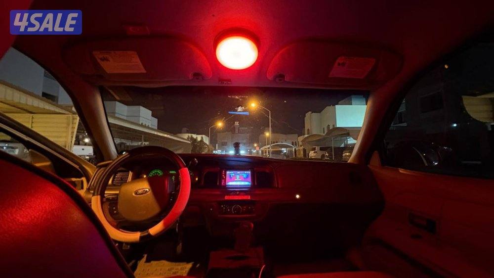 كراون فكتوريا بوليسي اصلي6