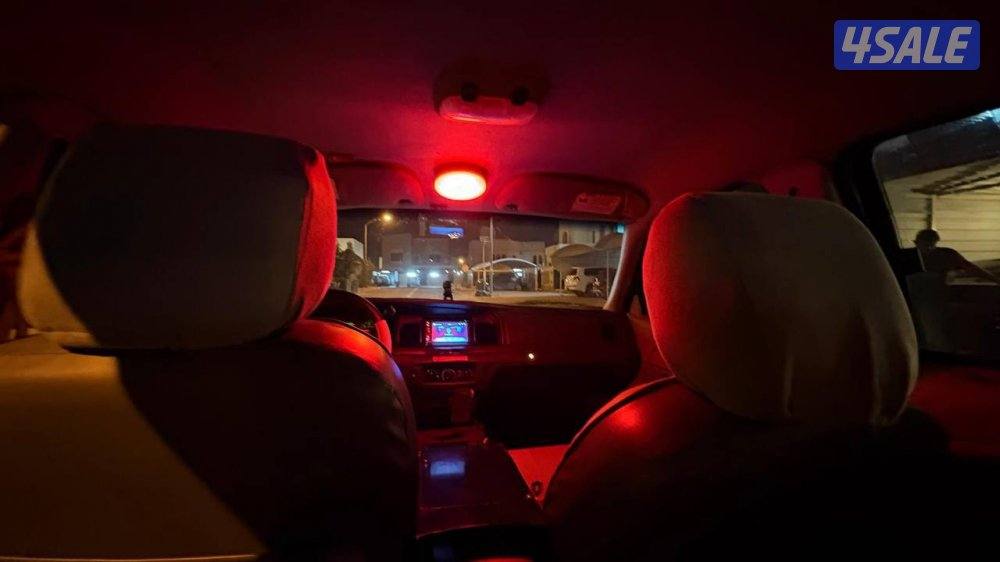 كراون فكتوريا بوليسي اصلي7