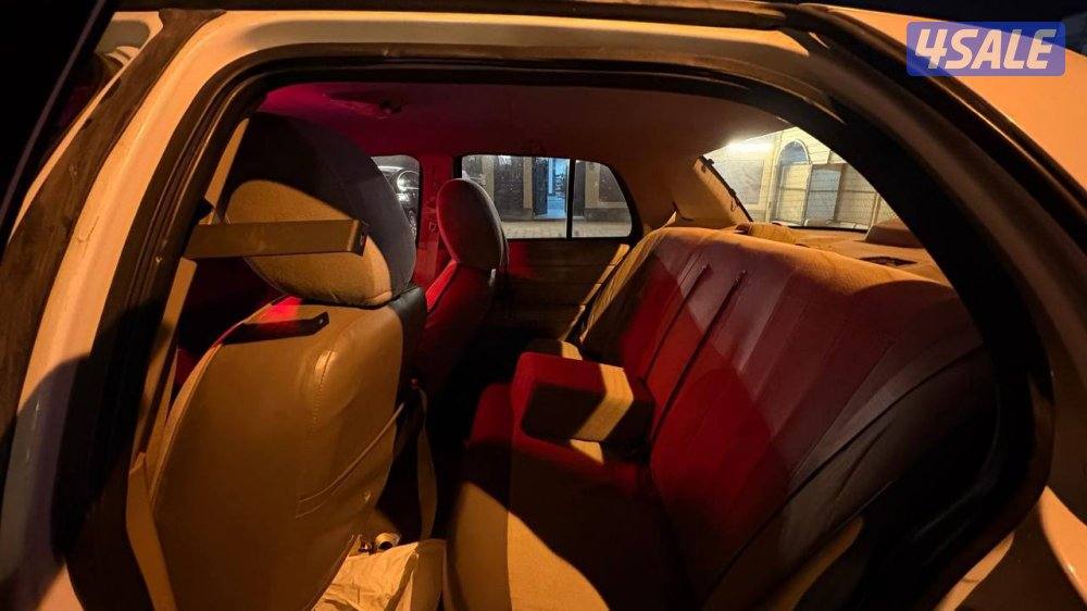 كراون فكتوريا بوليسي اصلي8