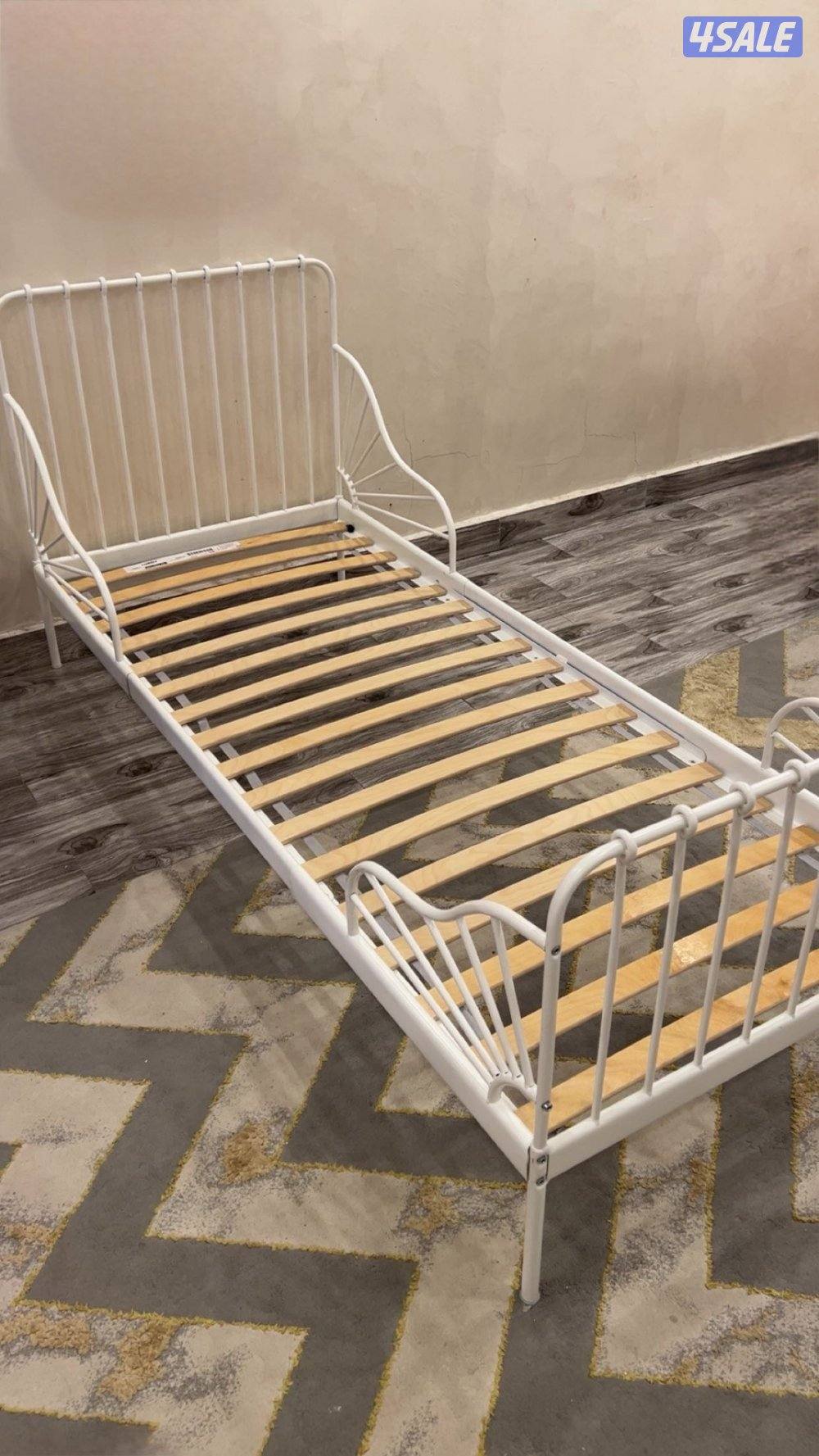 للبيع سرير معى ماترس من أكيا1