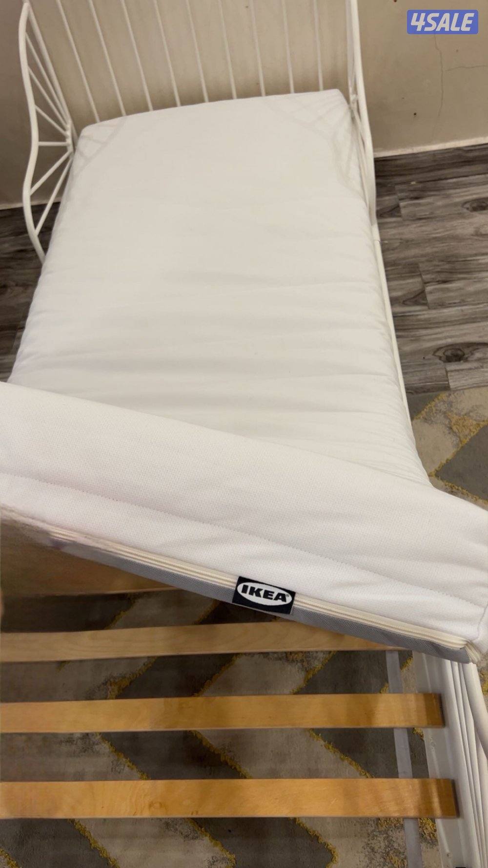 للبيع سرير معى ماترس من أكيا3