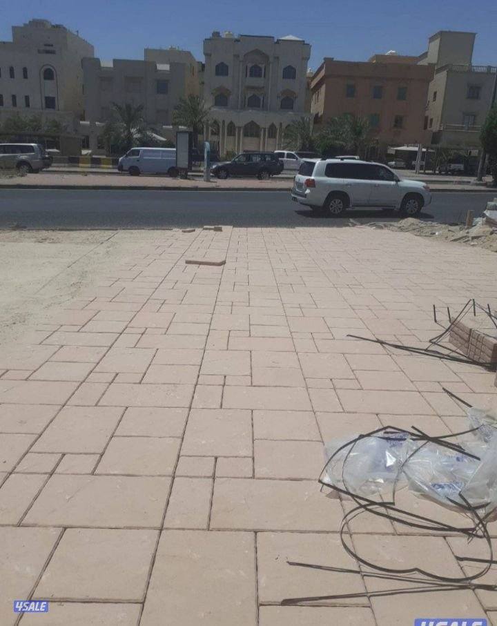 معلم بلاط متداخل وكربستون وكاشي ومصفت سيارات وصبت موزاييك ارضيات7