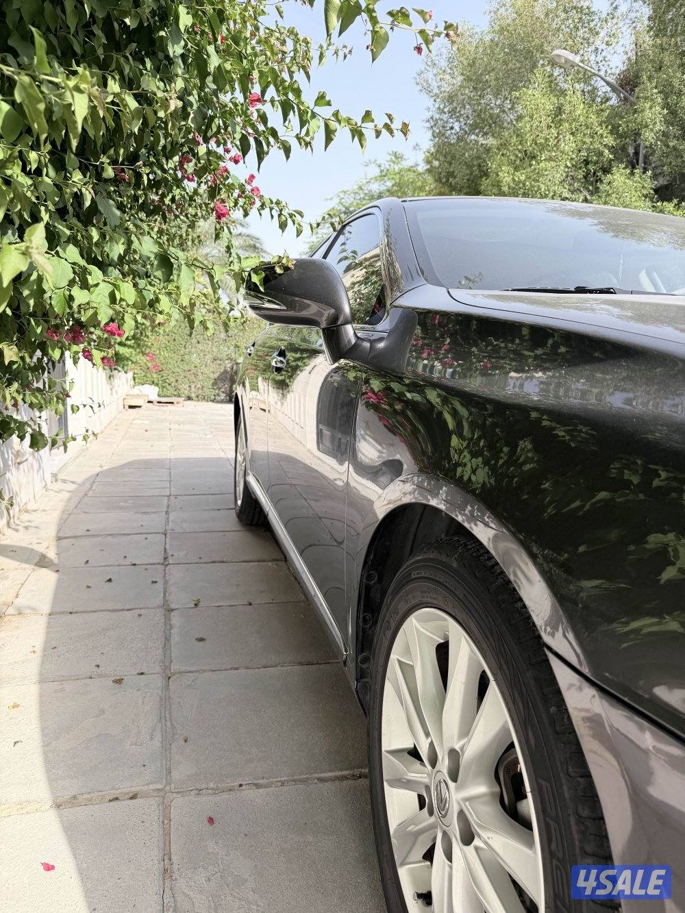 للبيع لكزس ES 350 موديل 20114