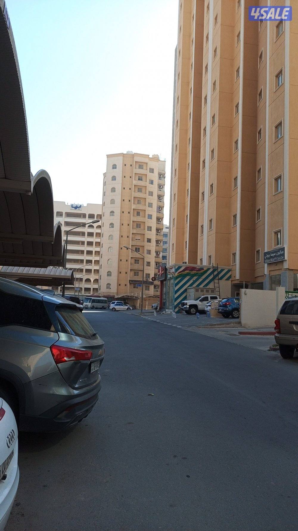 ابحث عن عمل حارس بنايه جديده او قديمه او تحت الانشاء0